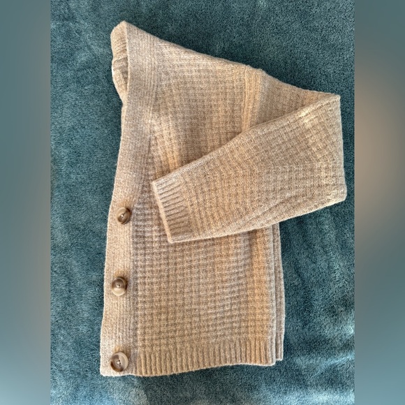 Women’s Cozy Knit Button-Down Cardigan - Universal Thread Size L - Picture 6 of 9